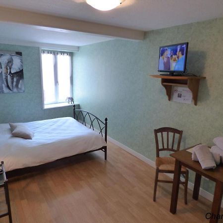 Auberge Des Petits 호텔 Saint-Igny-de-Vers 외부 사진